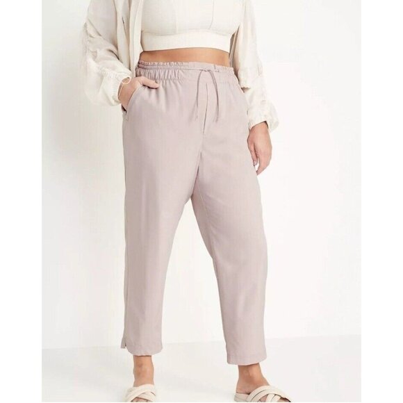 Old Navy Women’s High-Waisted‎ StretchTech Cropped Tapered Pants Size 4X - Picture 1 of 8